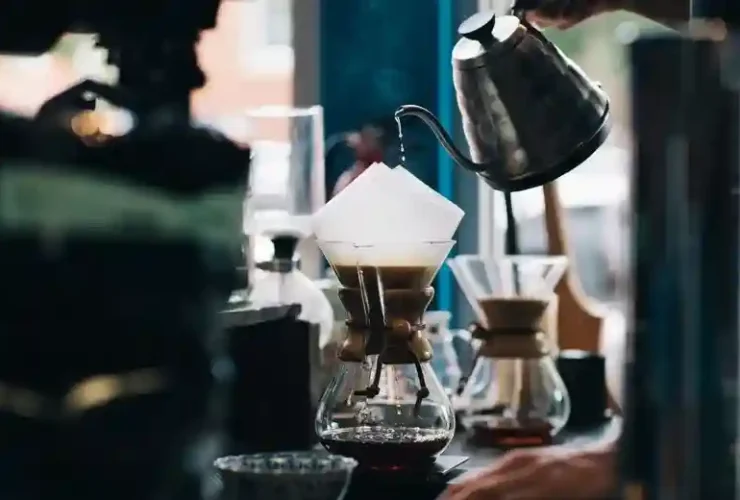 Gaya Cafe Shop yang Memikat – Desain dan Dekorasi Interior 16 16 pasirpengaraiandotcom