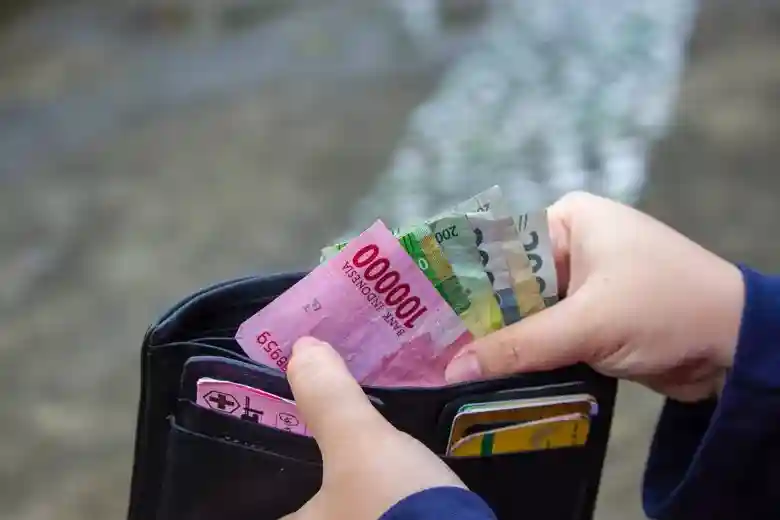 Strategi Jitu untuk Menabung dan Investasi Secara Bijak 81 81 pasirpengaraiandotcom
